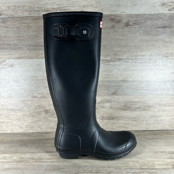 Hunter Shoes Hunter Original Tall Rain Boots With Buckle Matte Black Women 8 Poshmark